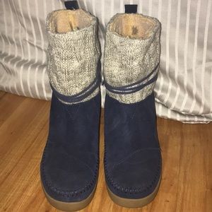 TOMS Boots